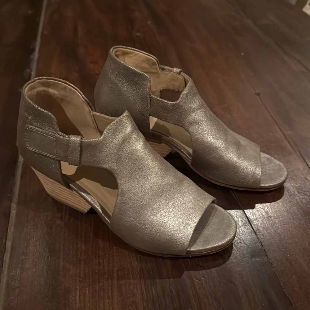 Eileen Fisher Sandals SZ 6.5